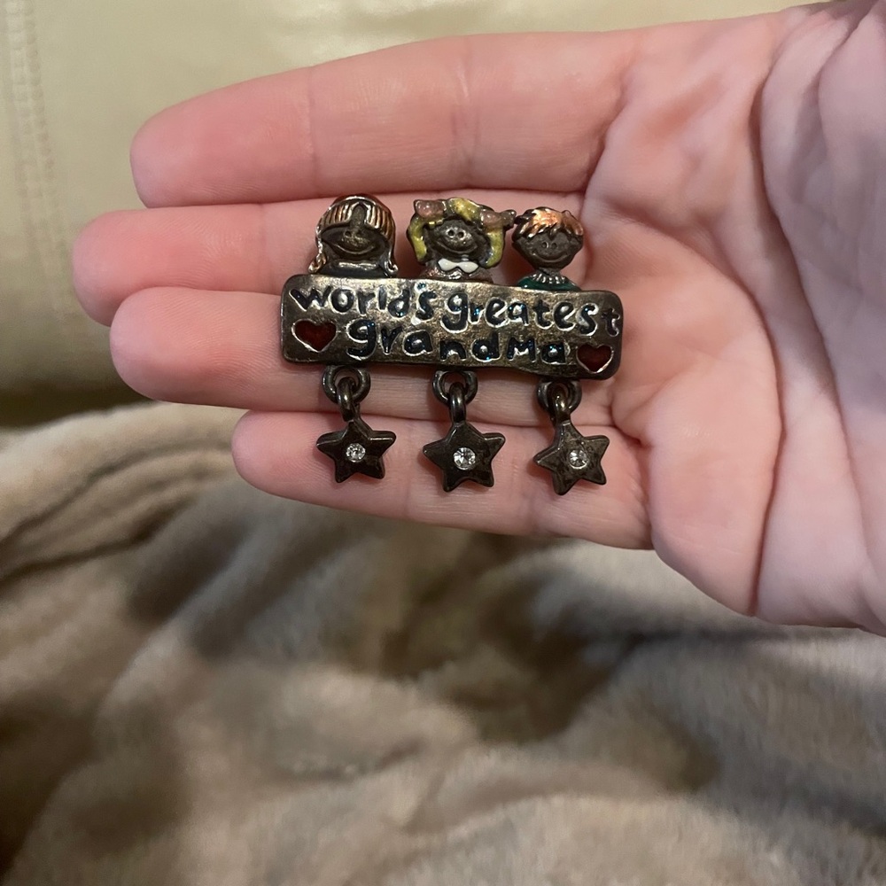 World's Greatest Grandma Brooch